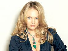 Kathryn Erbe