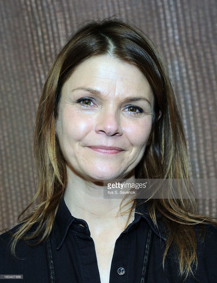 Kathryn Erbe
