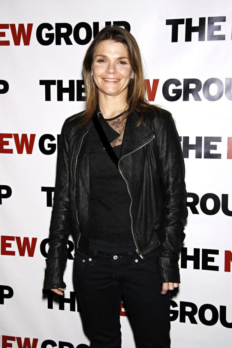 Kathryn Erbe