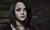 Kathryn Prescott