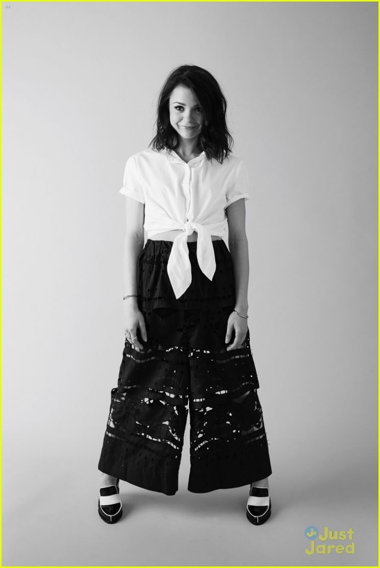 Kathryn Prescott