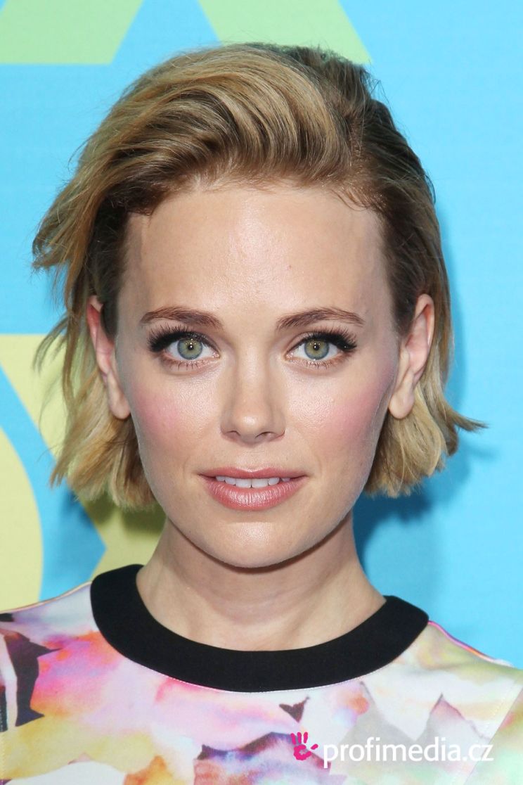 Katia Winter