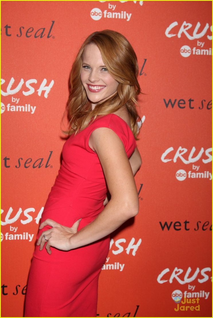 Katie Leclerc