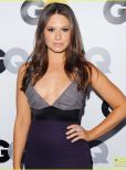 Katie Lowes