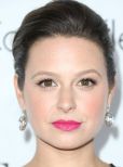 Katie Lowes