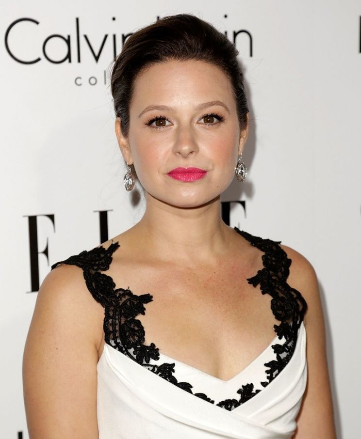 Katie Lowes