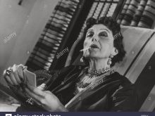 Katina Paxinou