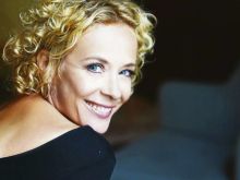 Katja Riemann #300776 picture (Landscape Medium)