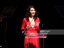 Katrina Lenk