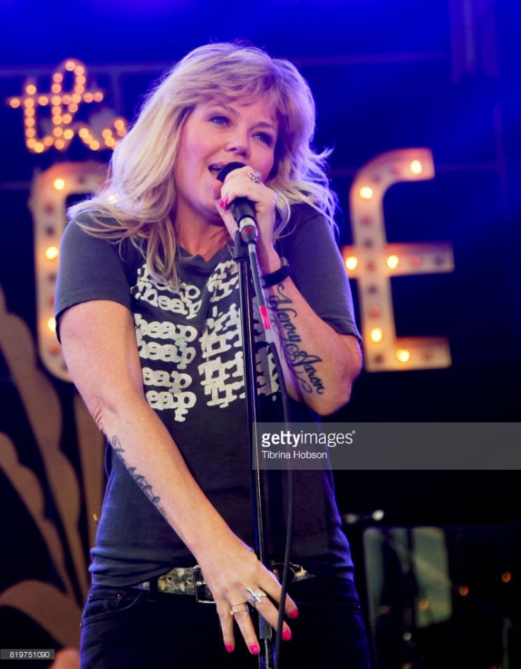 Kay Hanley