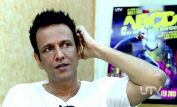 Kay Kay Menon