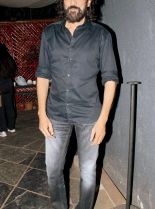 Kay Kay Menon