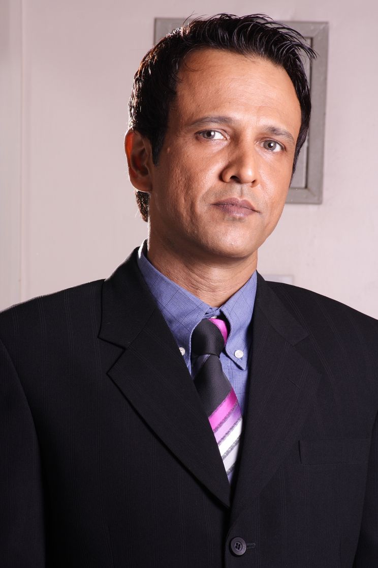 Kay Kay Menon