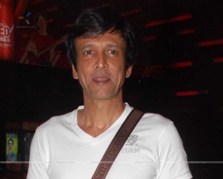 Kay Kay Menon