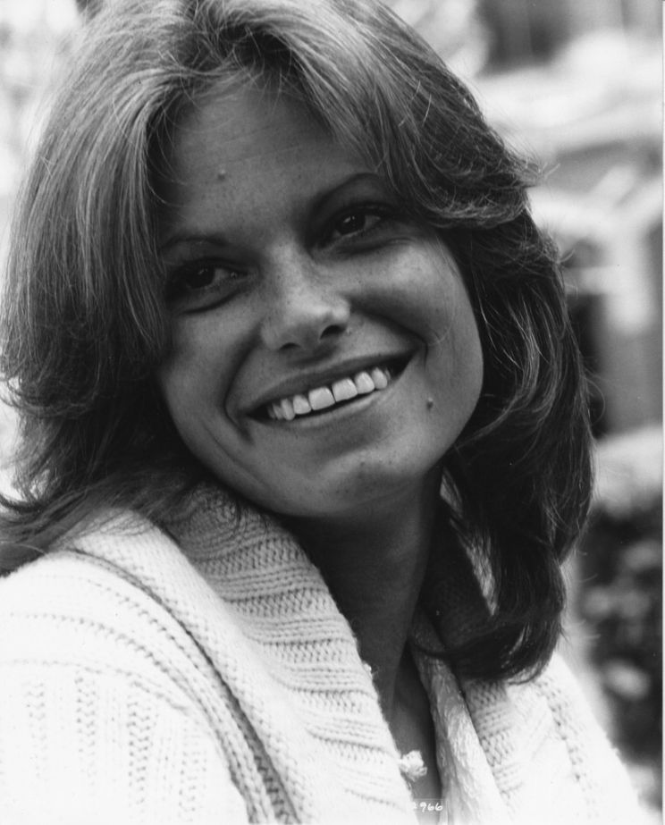 Kay Lenz