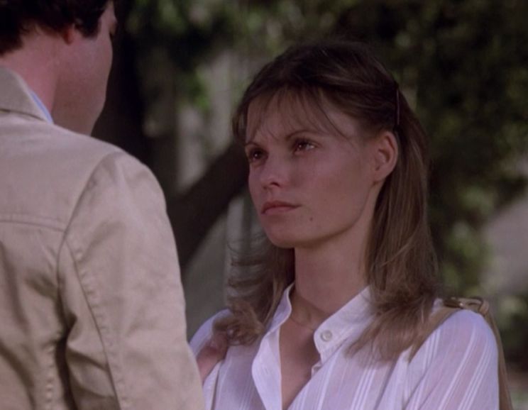 Kay Lenz