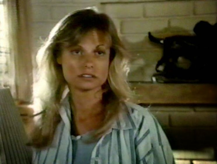 Kay Lenz