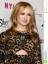 Kaylee DeFer photo