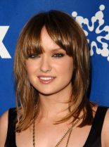 Kaylee DeFer photo
