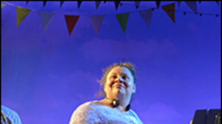 Keala Settle