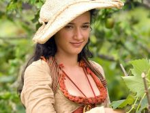 Keisha Castle-Hughes