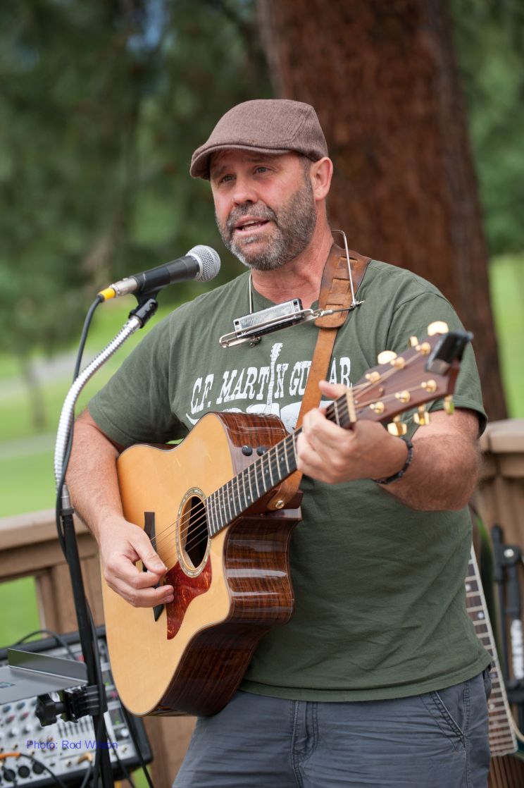 Keith Larsen