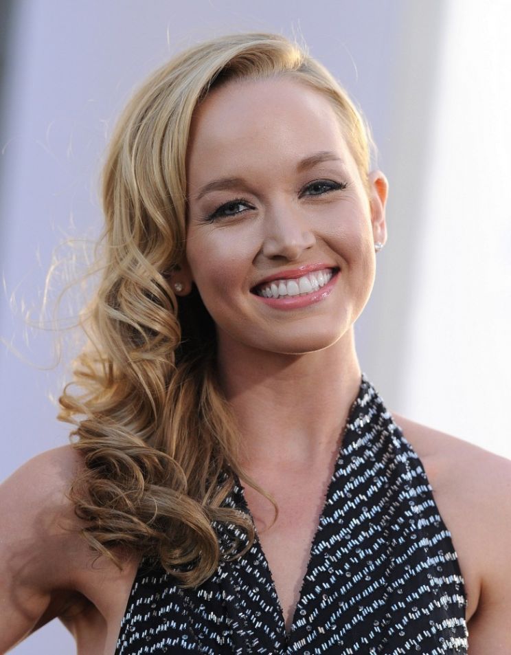 Kelley Jakle