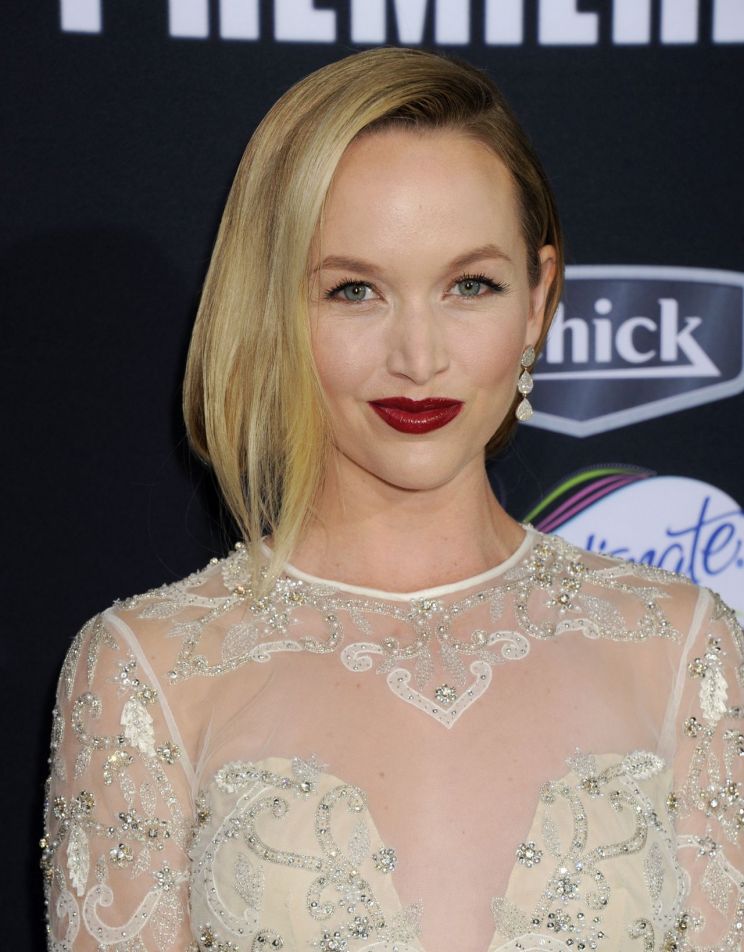 Kelley Jakle