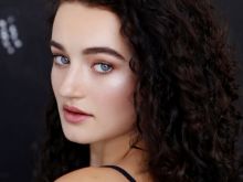 Kelley Mack