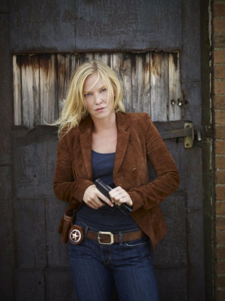 Kelli Giddish