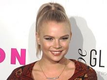 Kelli Goss