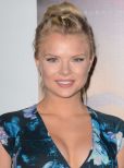 Kelli Goss