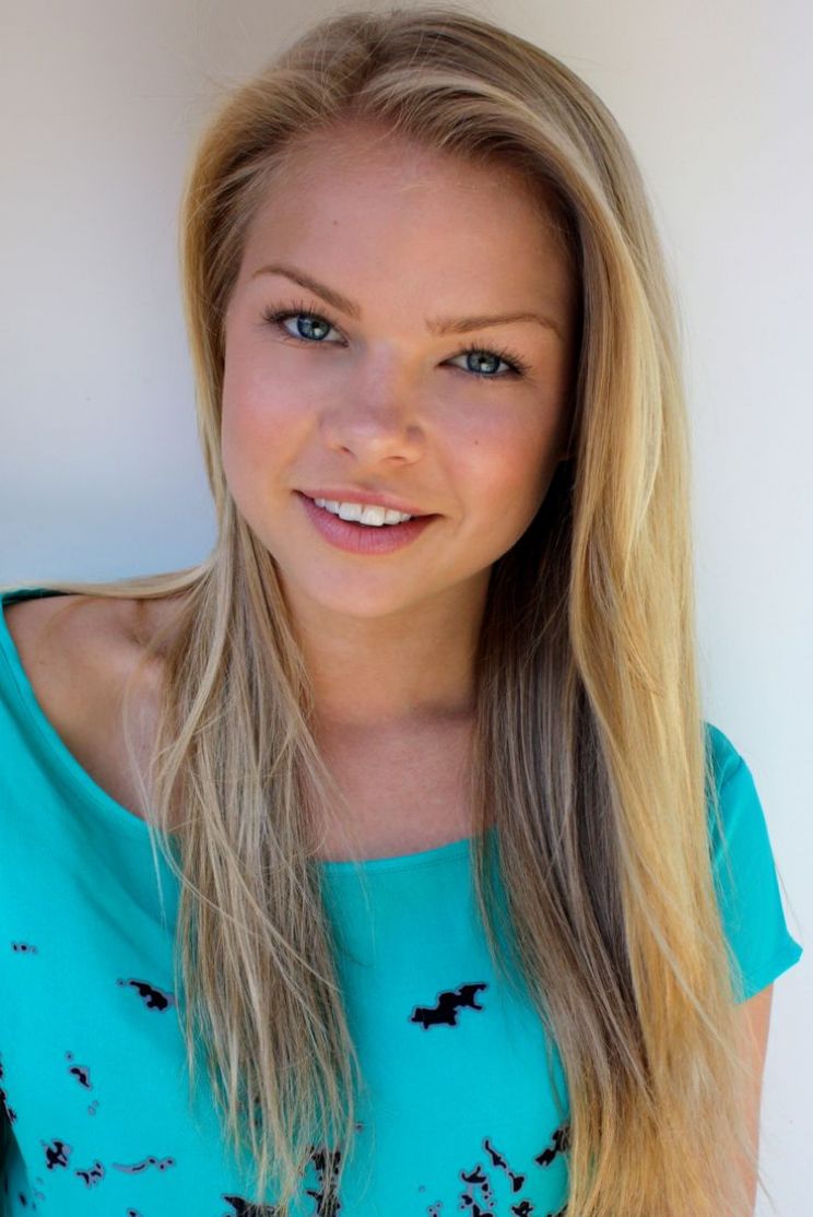 Kelli Goss