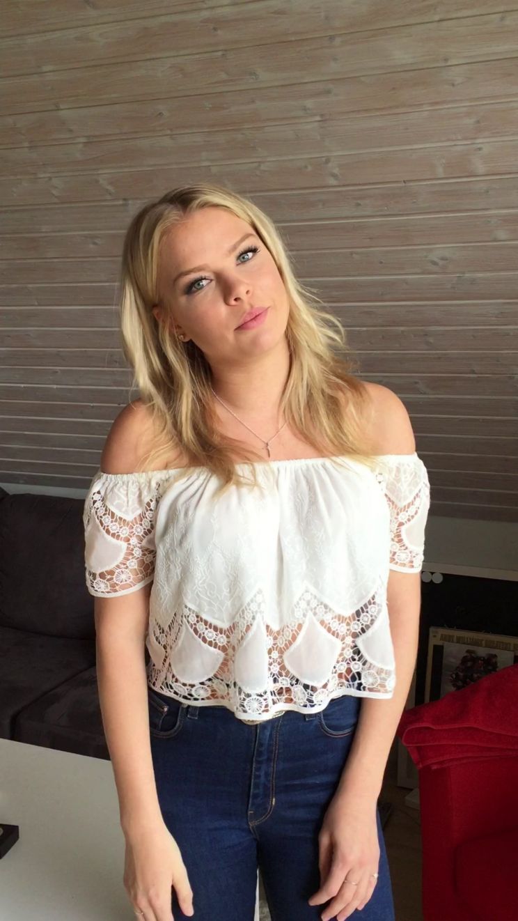 Kelli Goss