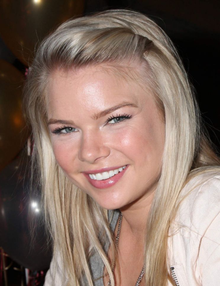 Kelli Goss