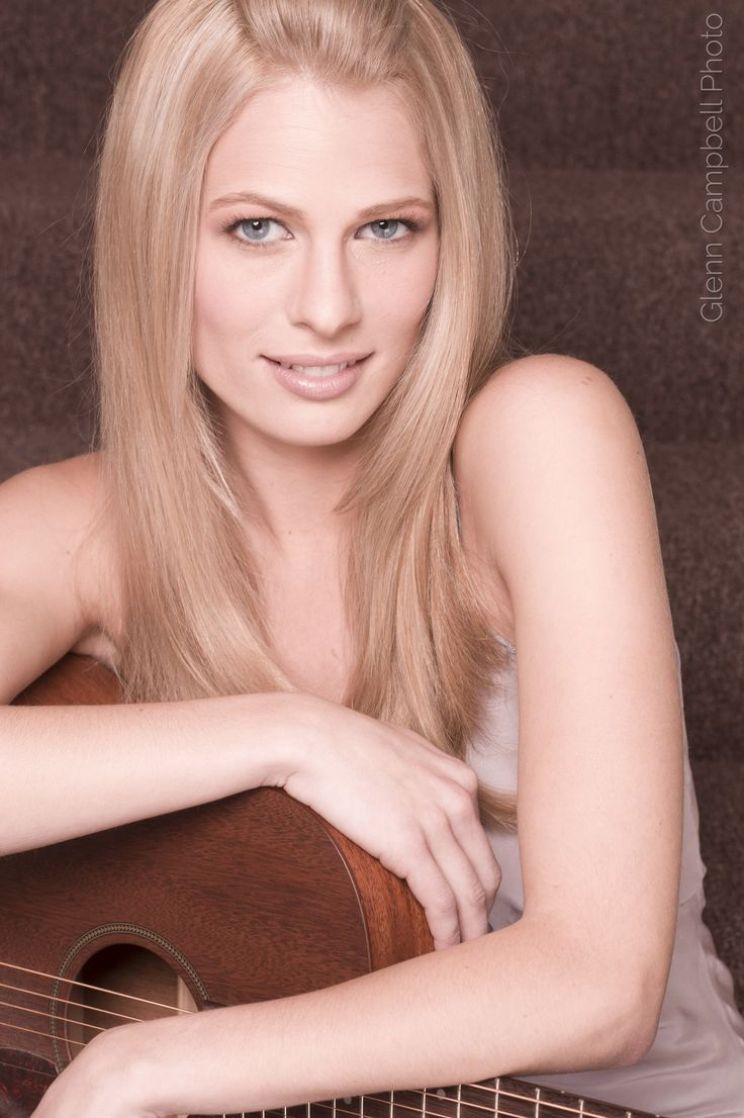 Kellie Madison
