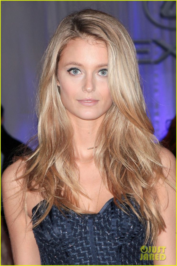 Pictures of Kelly Aldridge