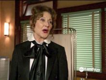 Kelly Bishop
