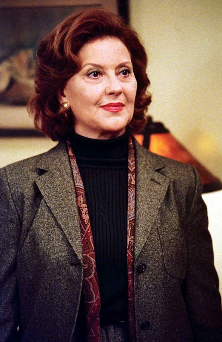 Kelly Bishop