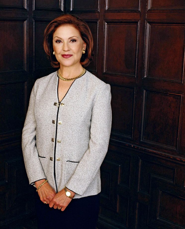 Kelly Bishop