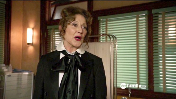 Kelly Bishop