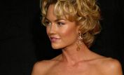 Kelly Carlson