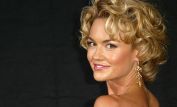 Kelly Carlson