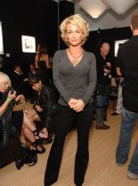 Kelly Carlson