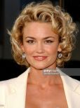 Kelly Carlson