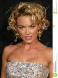 Kelly Carlson