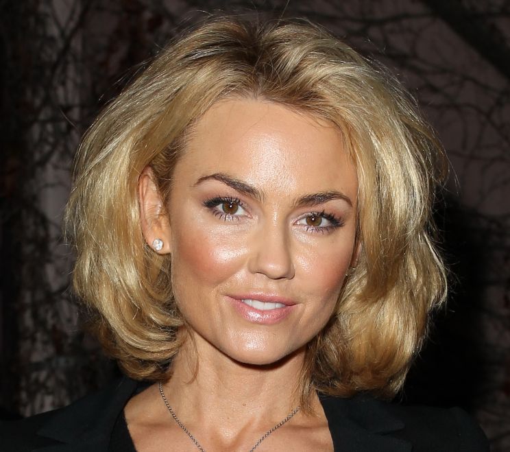 Kelly Carlson