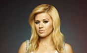 Kelly Clarkson