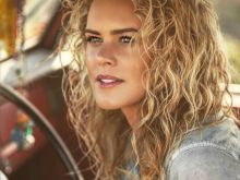 Kelly Dowdle #558404 picture (Landscape Medium)