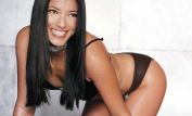 Kelly Hu